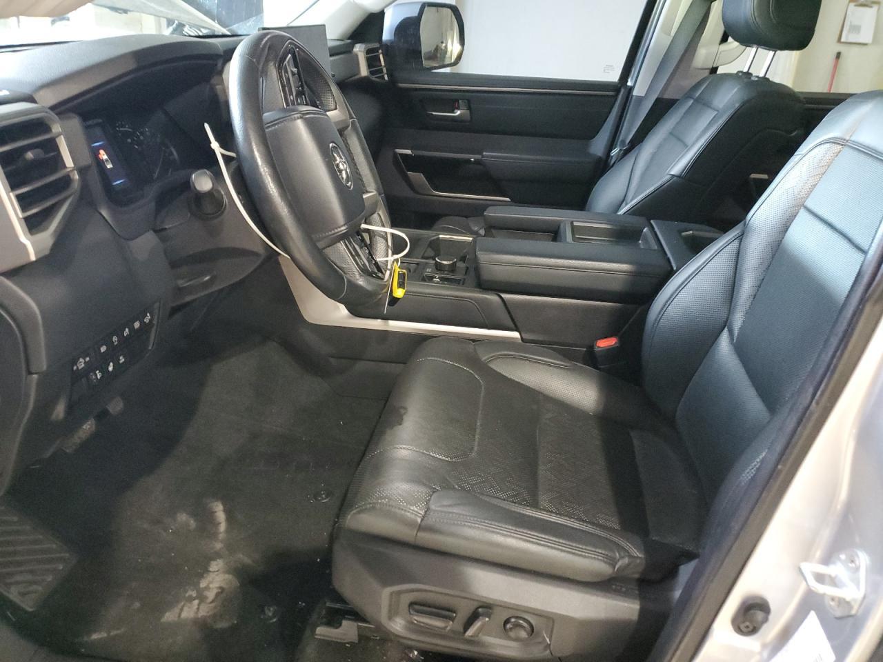 2022 Toyota Tundra Crewmax Limited - Фото 7