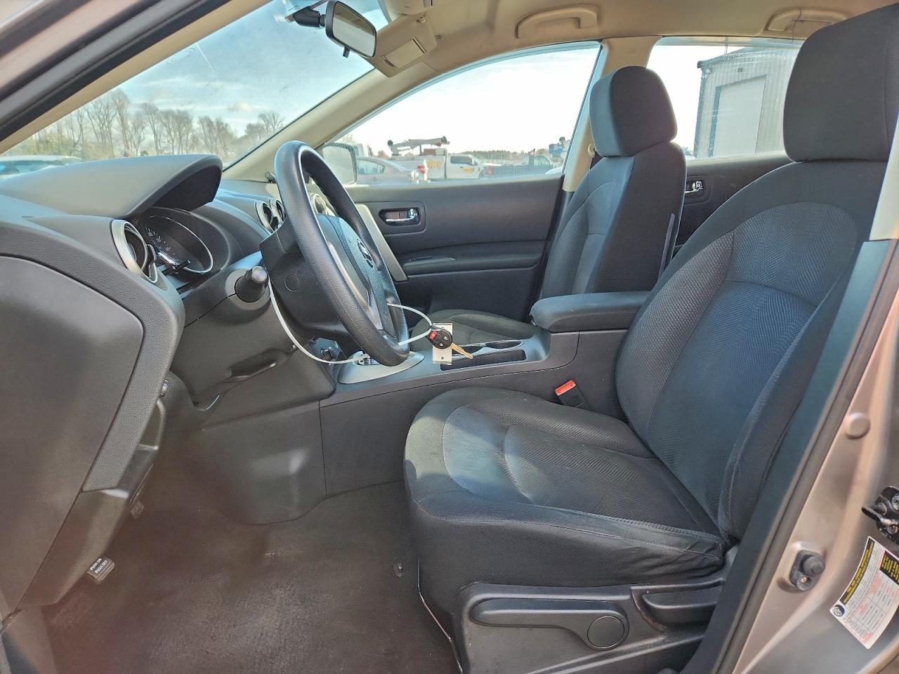 2011 Nissan Rogue S - Image 7