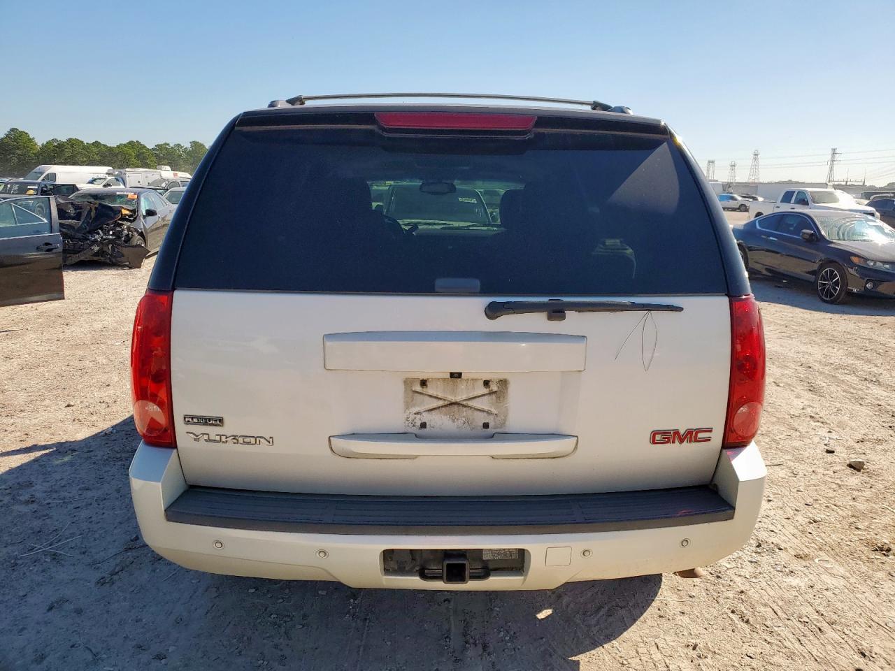 2011 GMC Yukon Slt - Фото 6