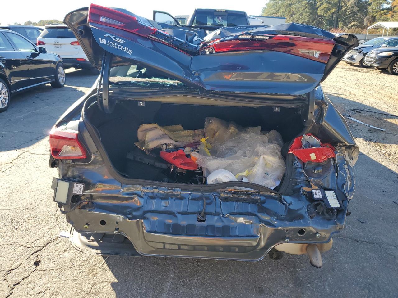 2022 Kia K5 Lxs - Image 6