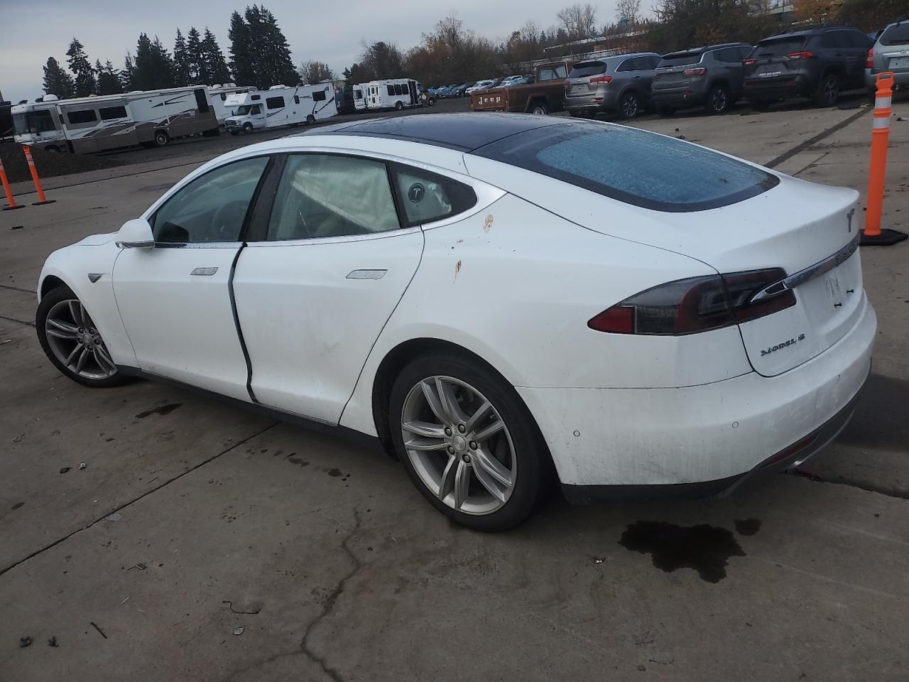 2015 Tesla Model S 85D - Фото 2