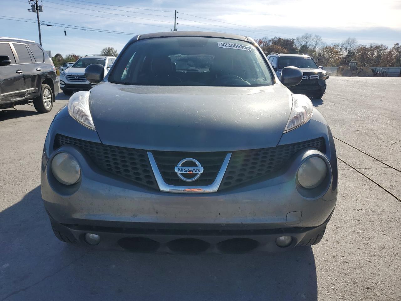 2012 Nissan Juke S - Фото 5