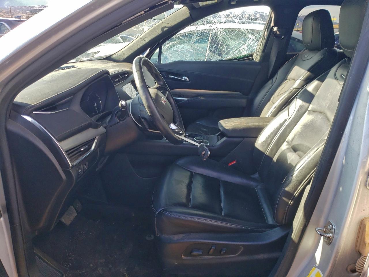 2020 Cadillac Xt4 Premium Luxury - Image 7