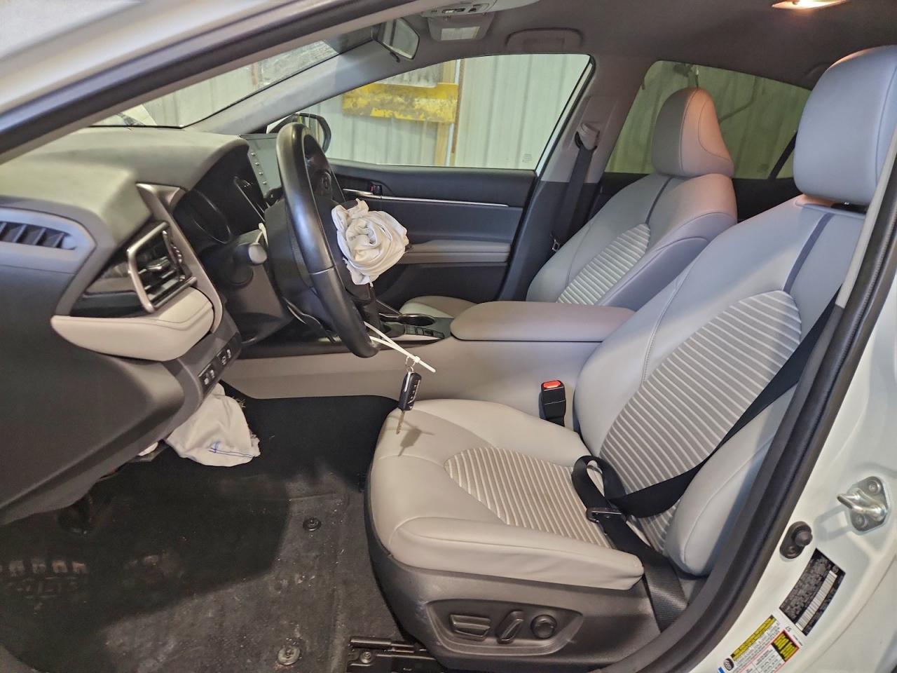 2022 Toyota Camry Se - Фото 7