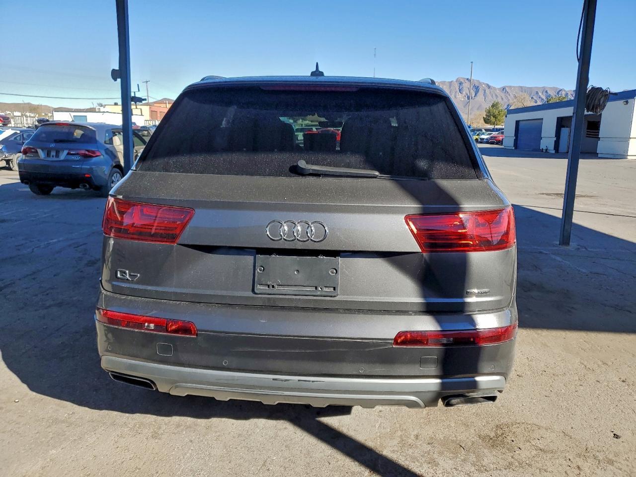 2019 Audi Q7 Premium Plus - Image 6