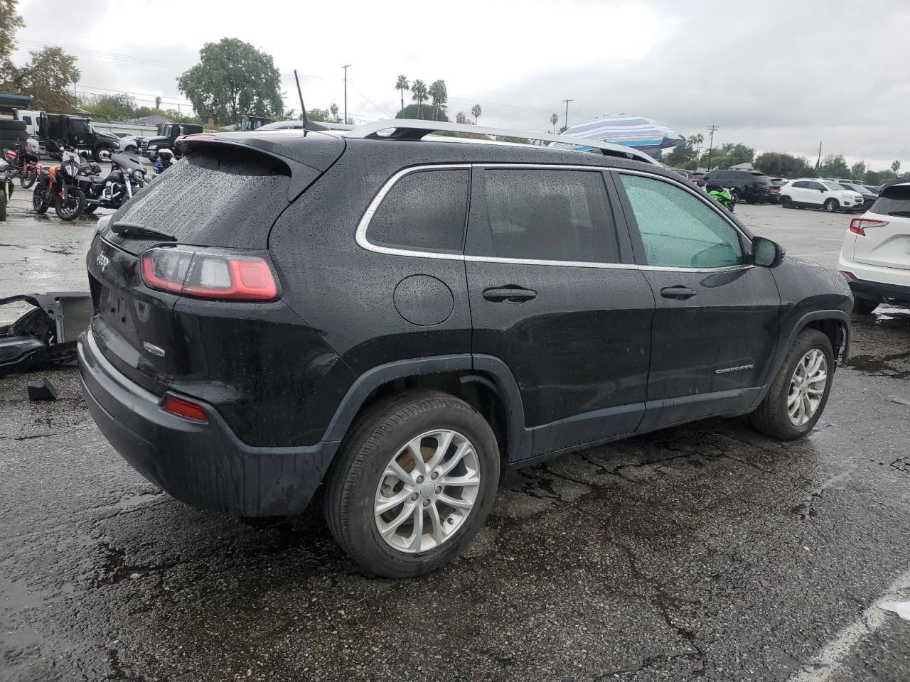 2019 Jeep Cherokee Latitude - Фото 3
