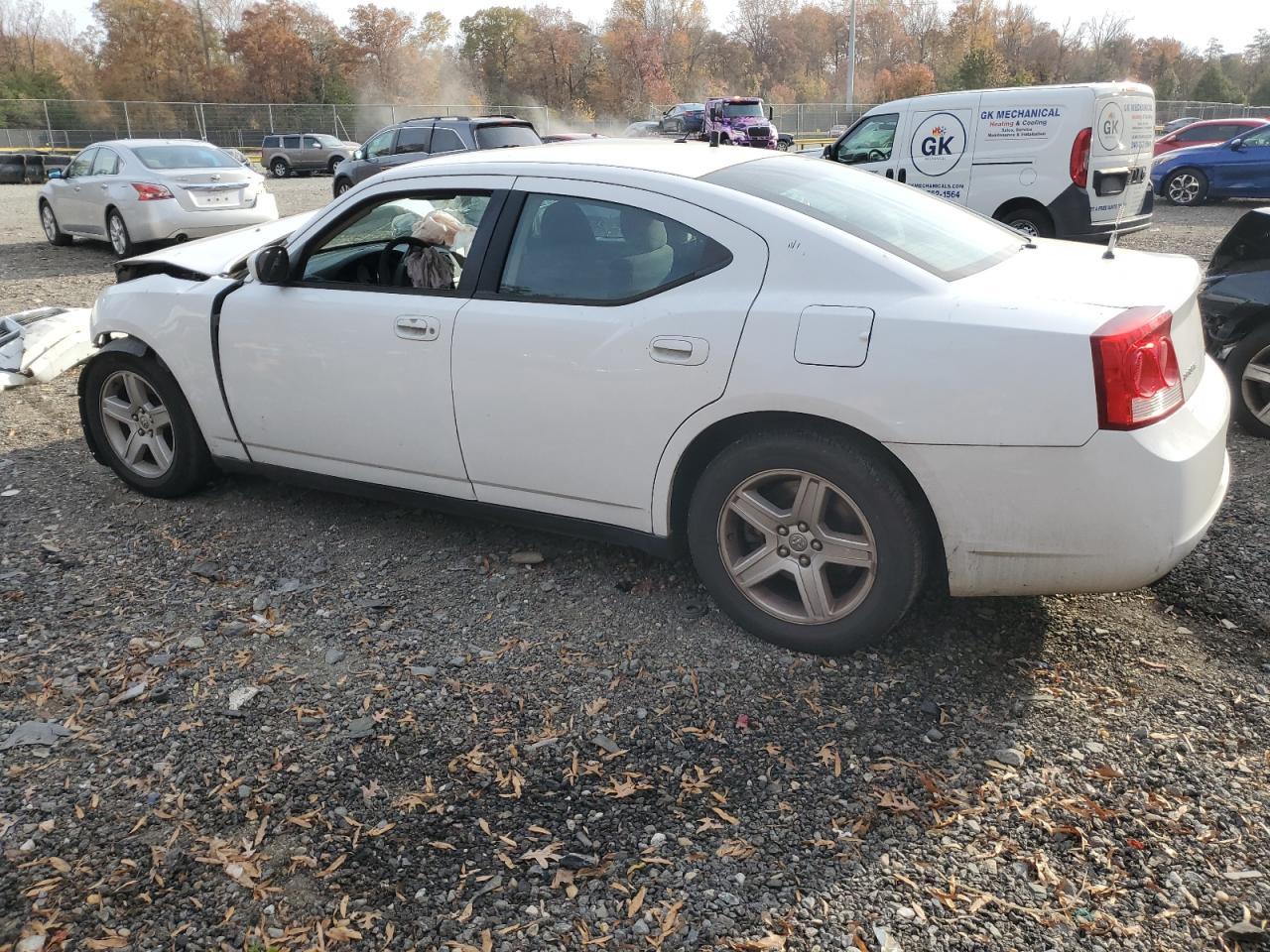 2010 Dodge Charger - Фото 2