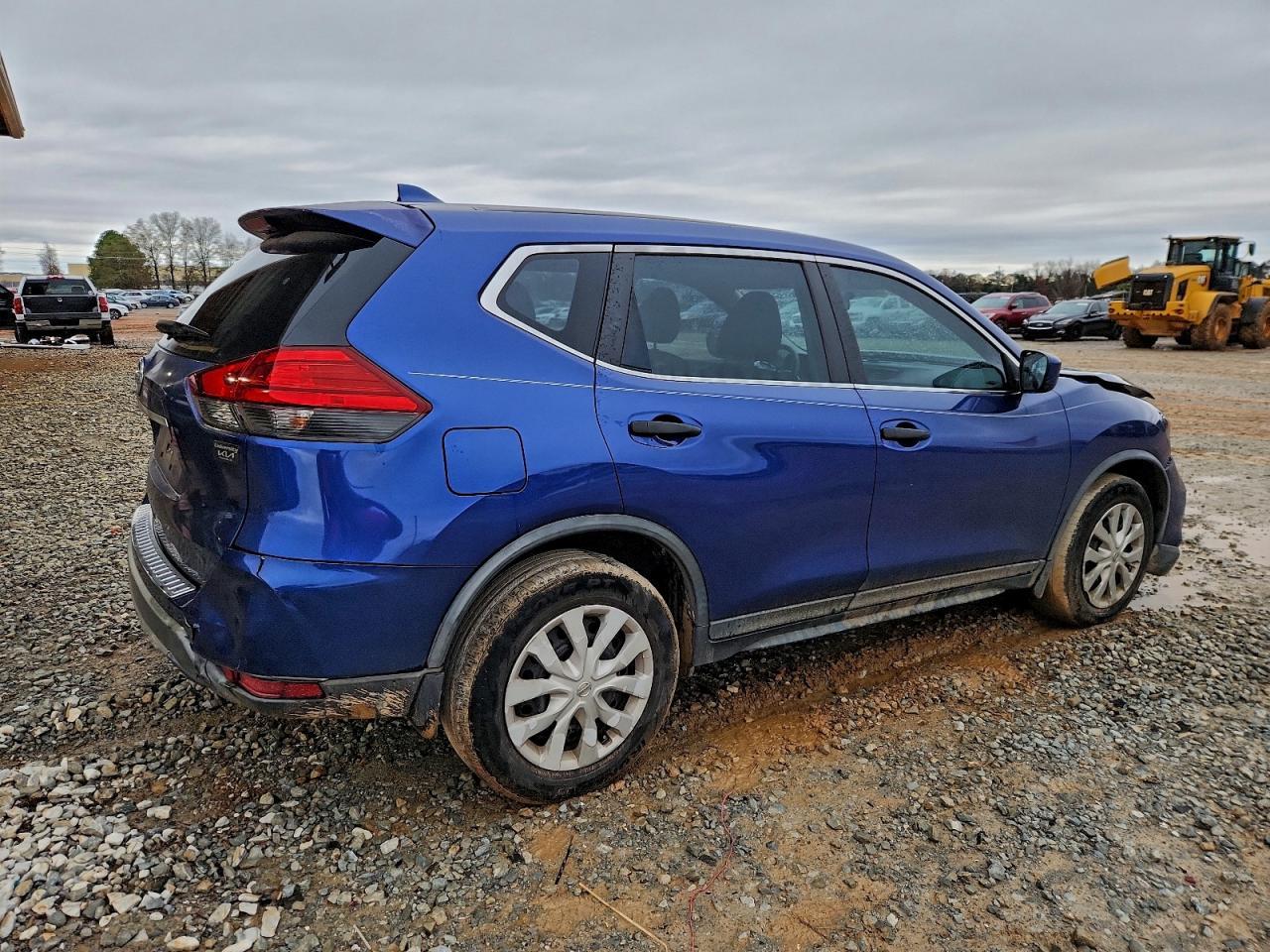 2017 Nissan Rogue S - Фото 3
