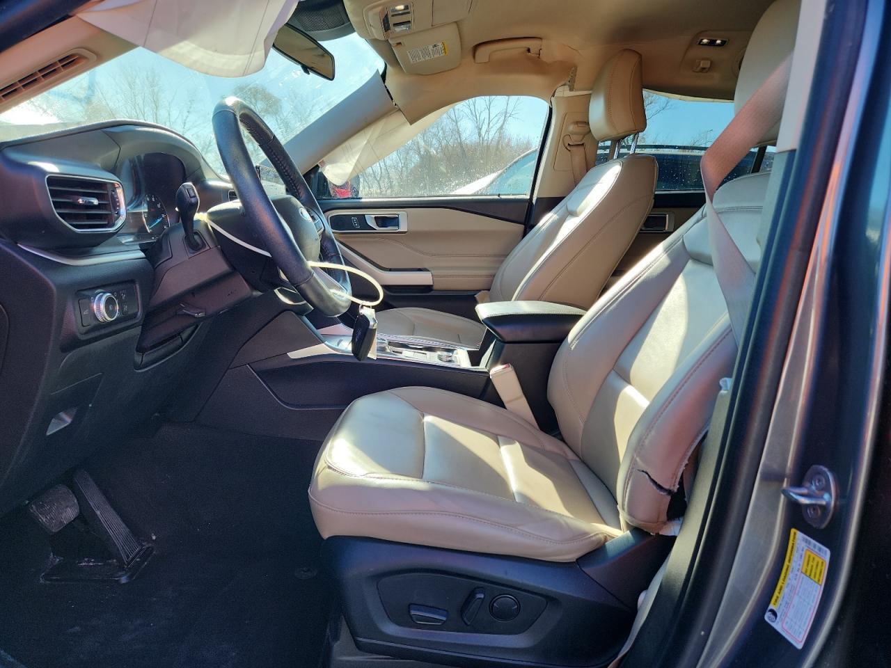 2022 Ford Explorer Xlt - Фото 7