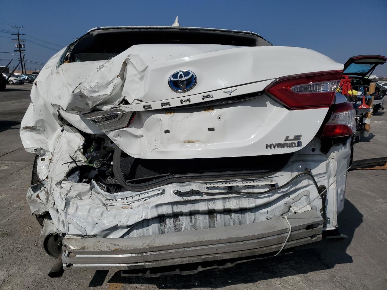 2020 Toyota Camry Le - Image 6