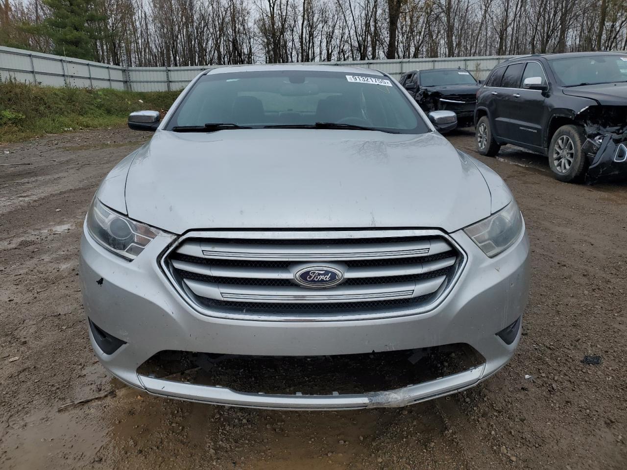 2016 Ford Taurus Limited - Фото 5