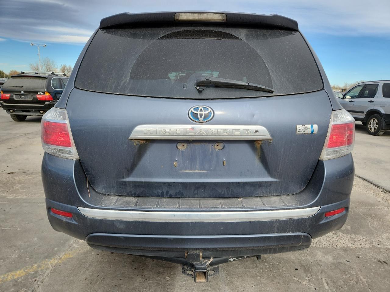 2013 Toyota Highlander Hybrid - Image 6