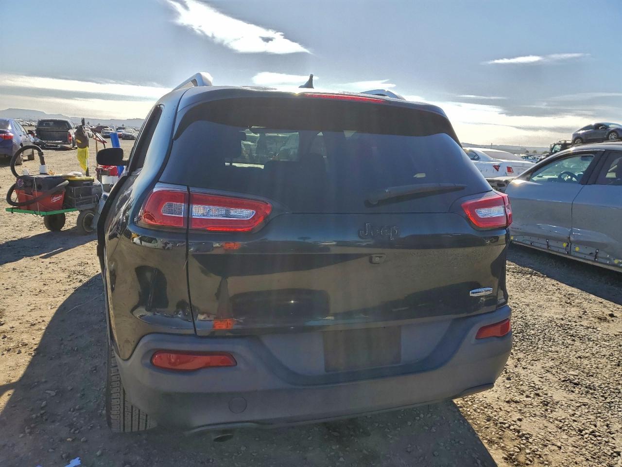 2015 Jeep Cherokee Latitude - Фото 6