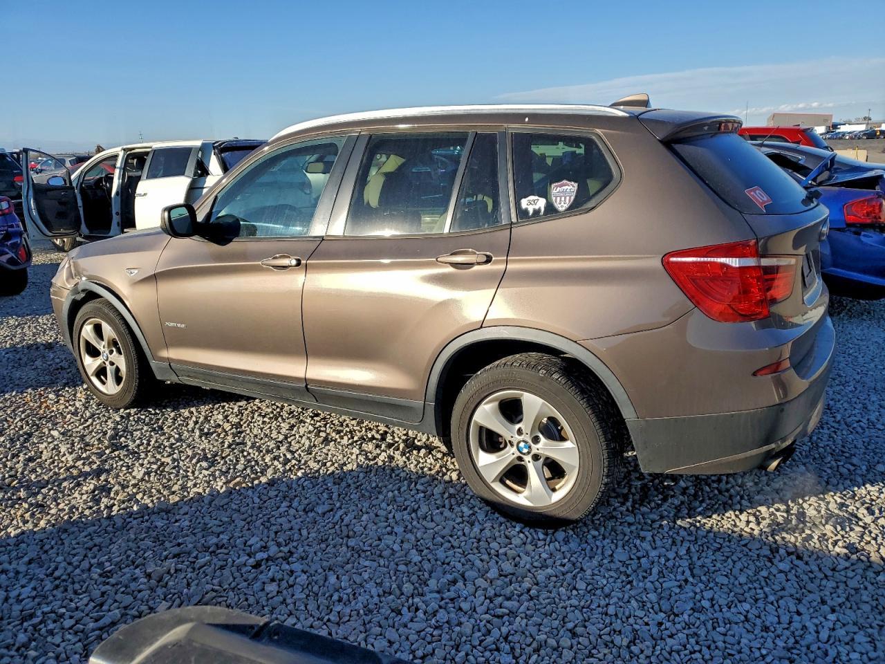 2012 BMW X3 xDrive28I - Image 2