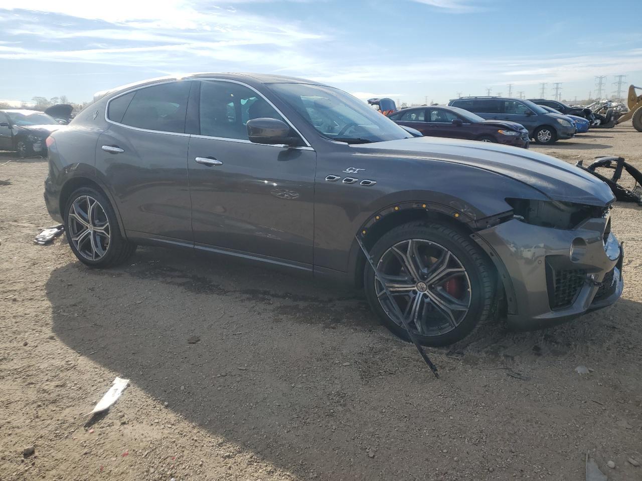 2022 Maserati Levante Base - Image 4