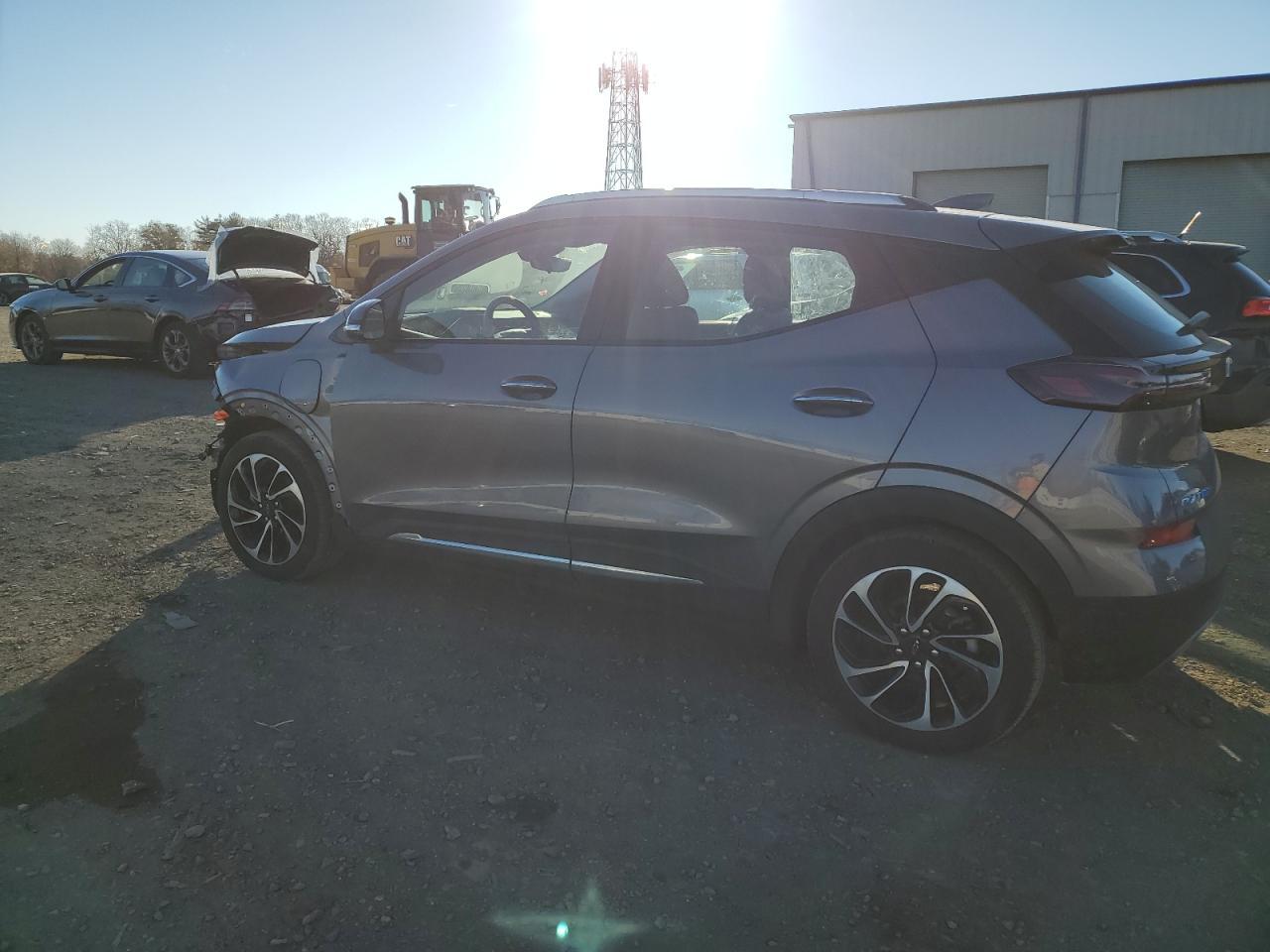 2023 Chevrolet Bolt Euv Premier - Image 2