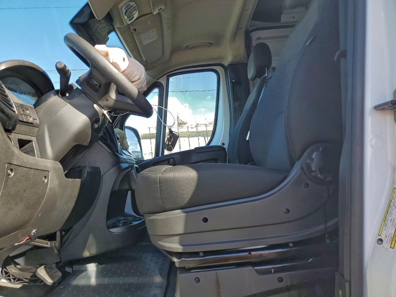 2023 Ram Promaster Van - Фото 7