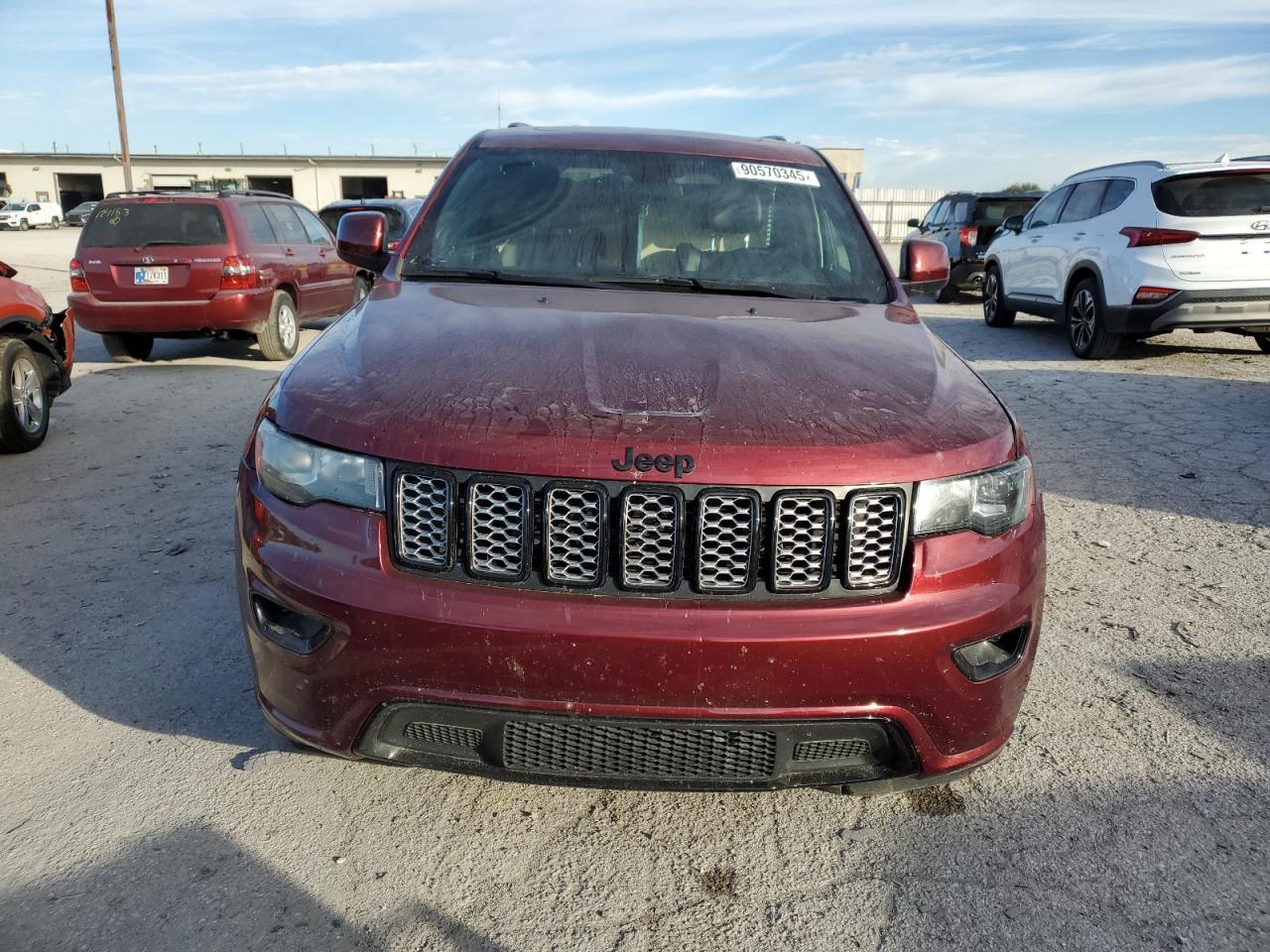 2019 Jeep Grand Cherokee Laredo - Image 5