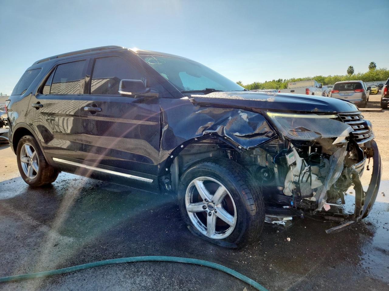 2017 Ford Explorer Xlt - Фото 4