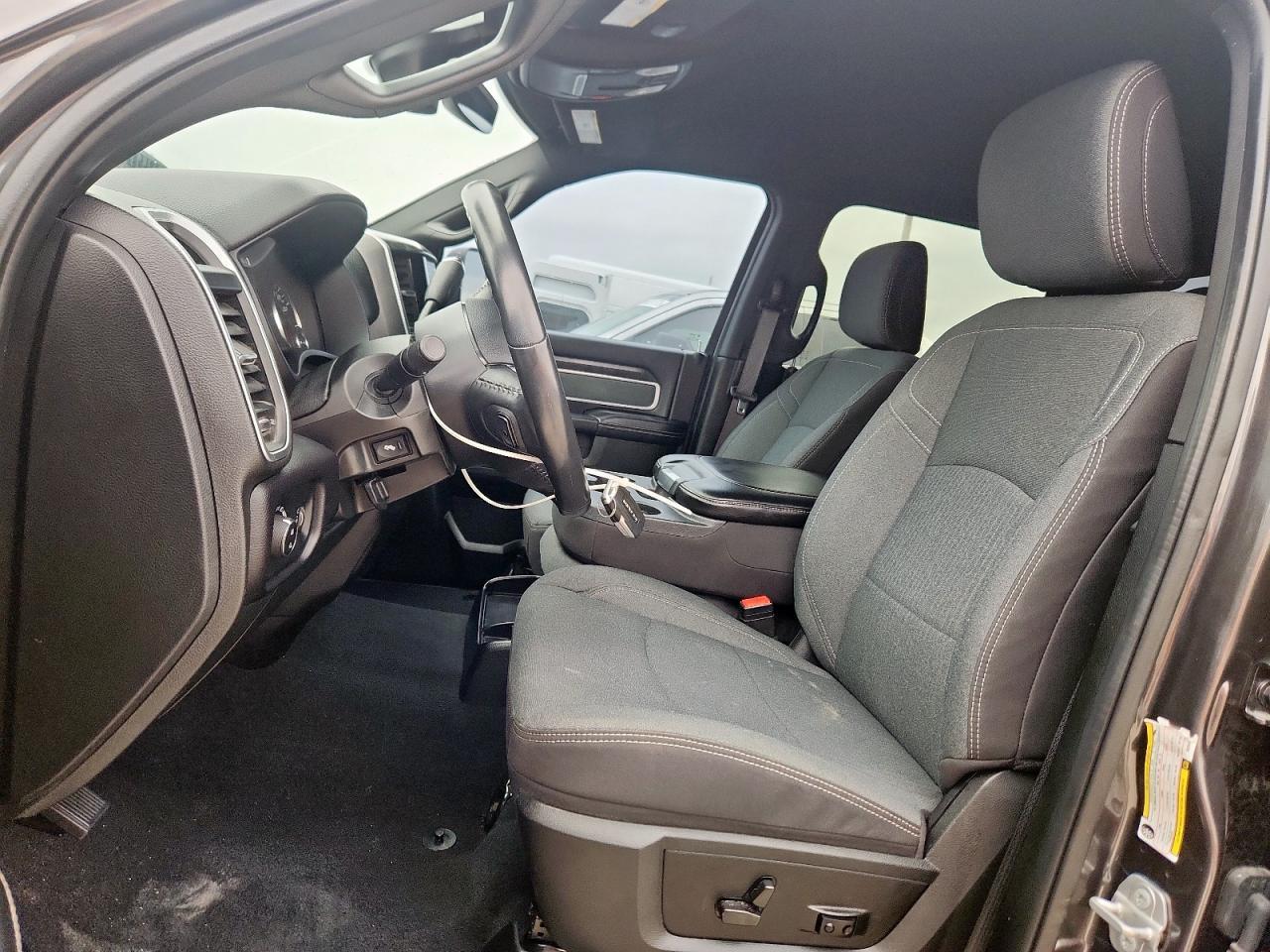 2022 Ram 3500 Big Horn/Lone Star - Image 7