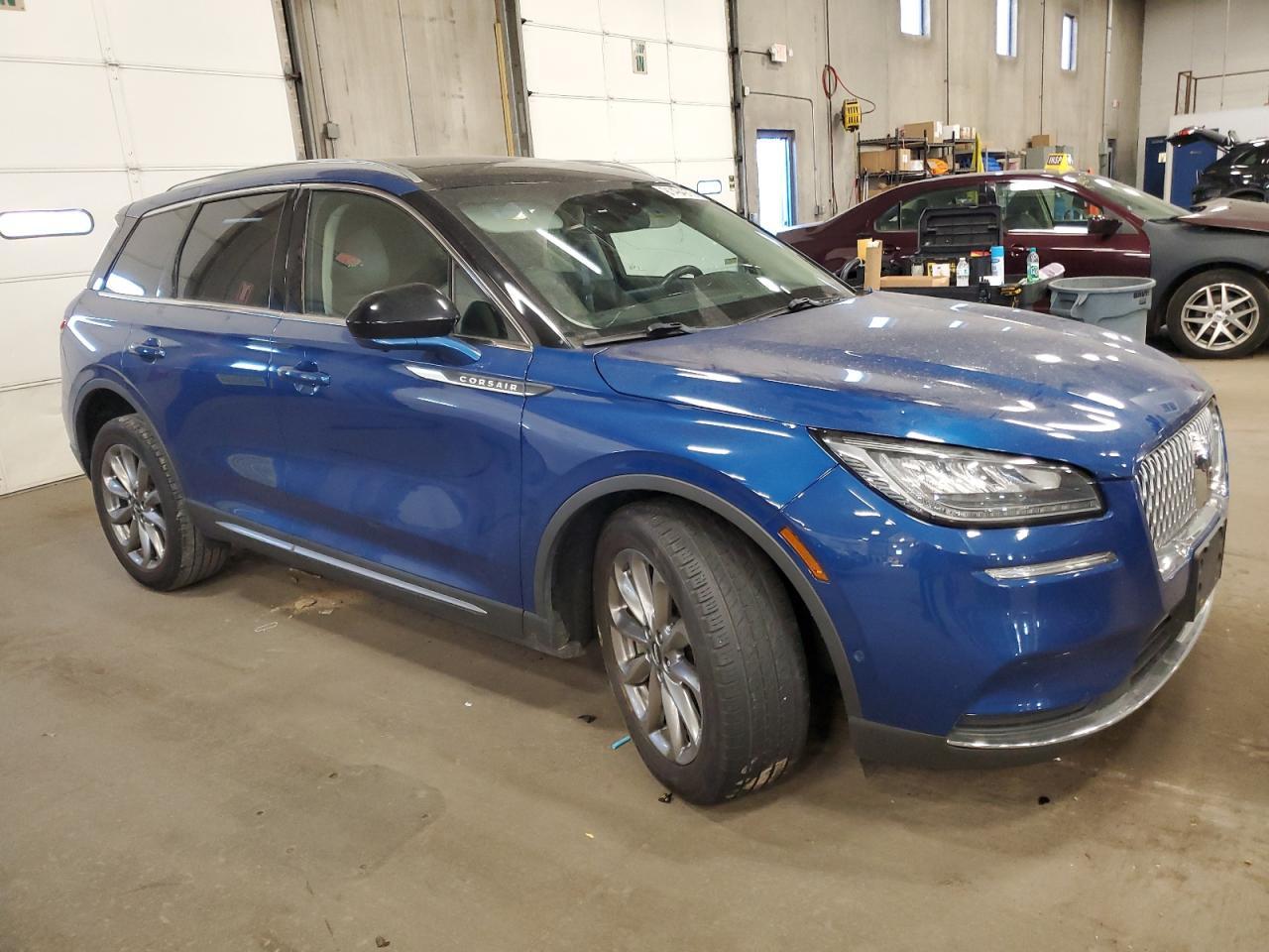 2021 Lincoln Corsair - Фото 4