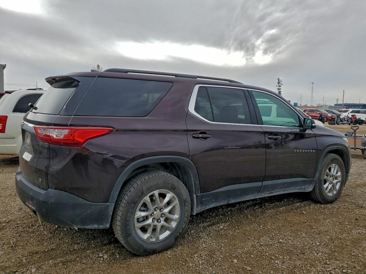 2020 Chevrolet Traverse Lt - Фото 3