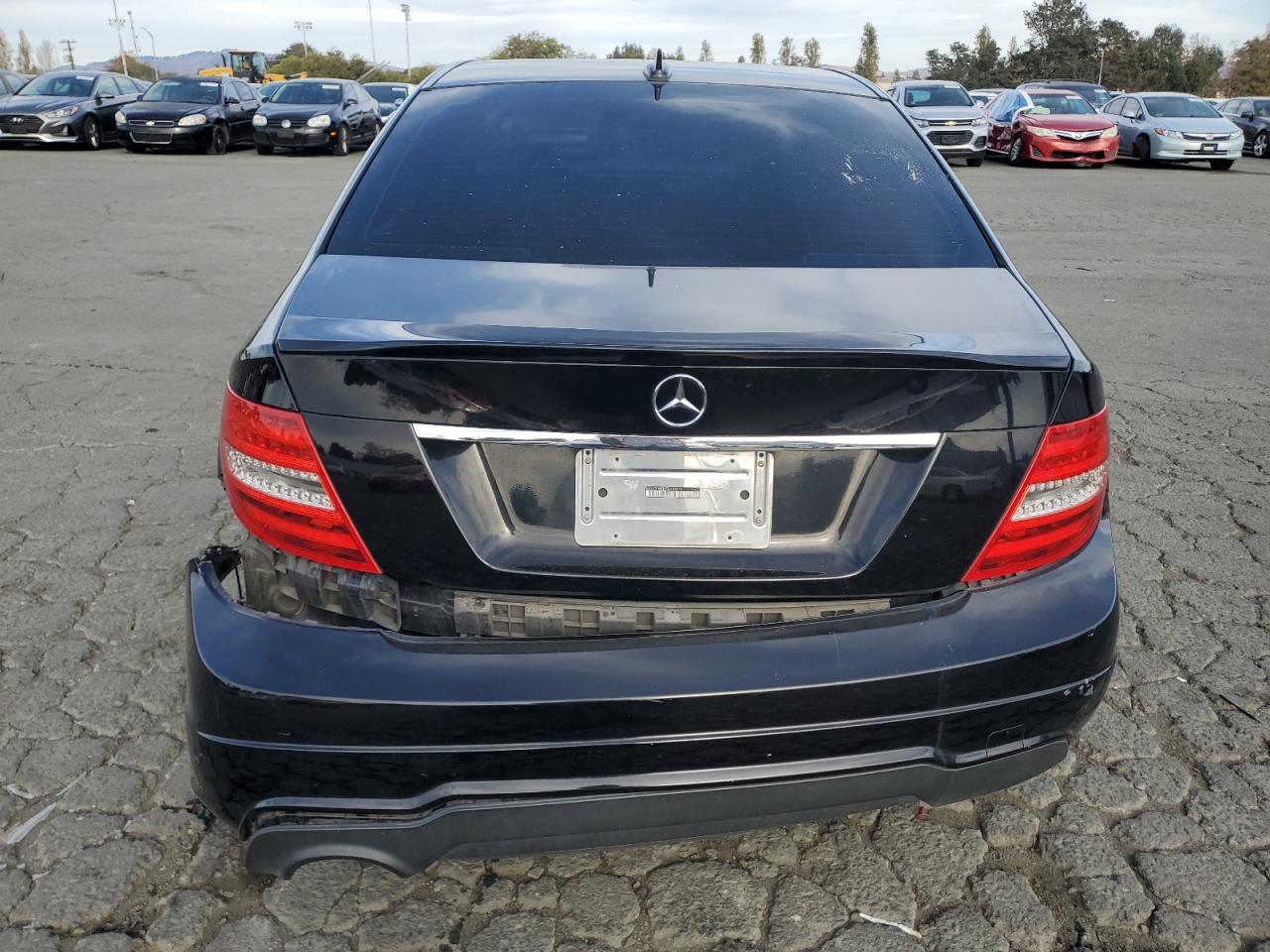 2014 Mercedes-Benz C 250 - Фото 6