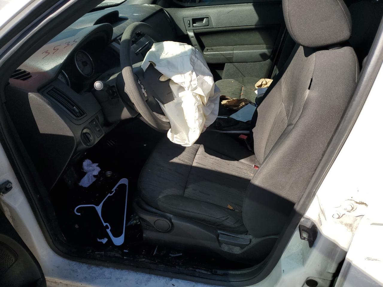 2010 Ford Focus Se - Фото 7