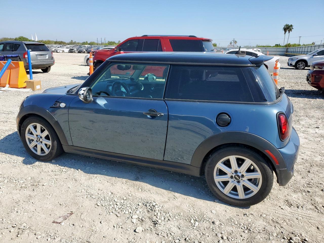 2011 Mini Cooper S - Фото 2