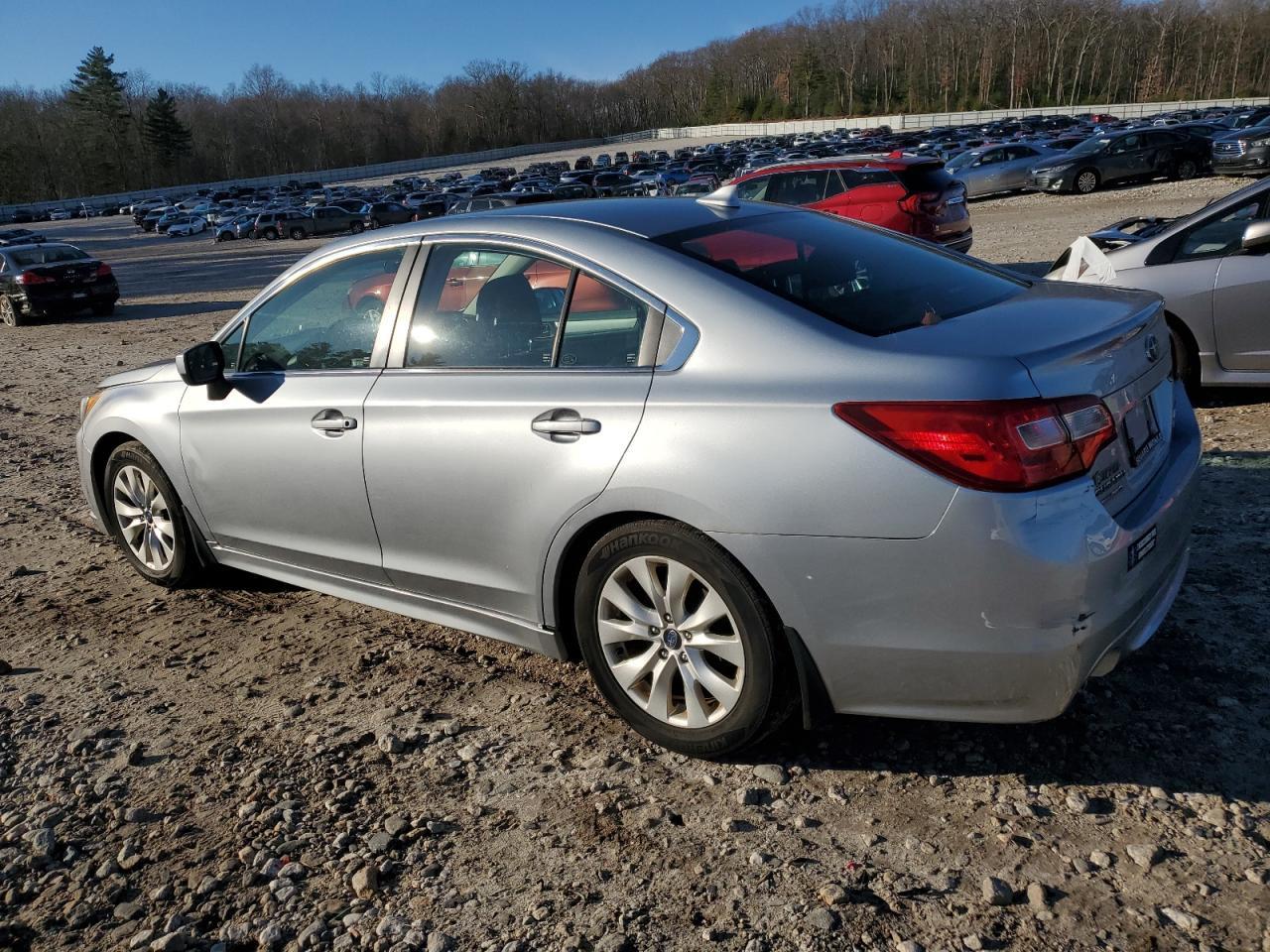 2017 Subaru Legacy 2.5I Premium - Фото 2