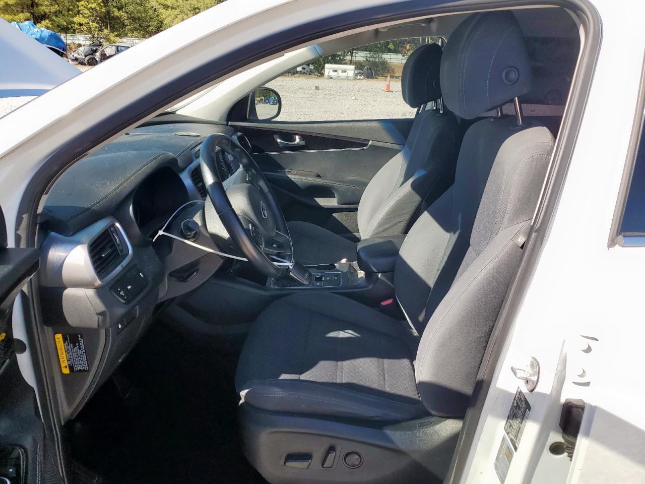 2017 Kia Sorento Lx - Image 7