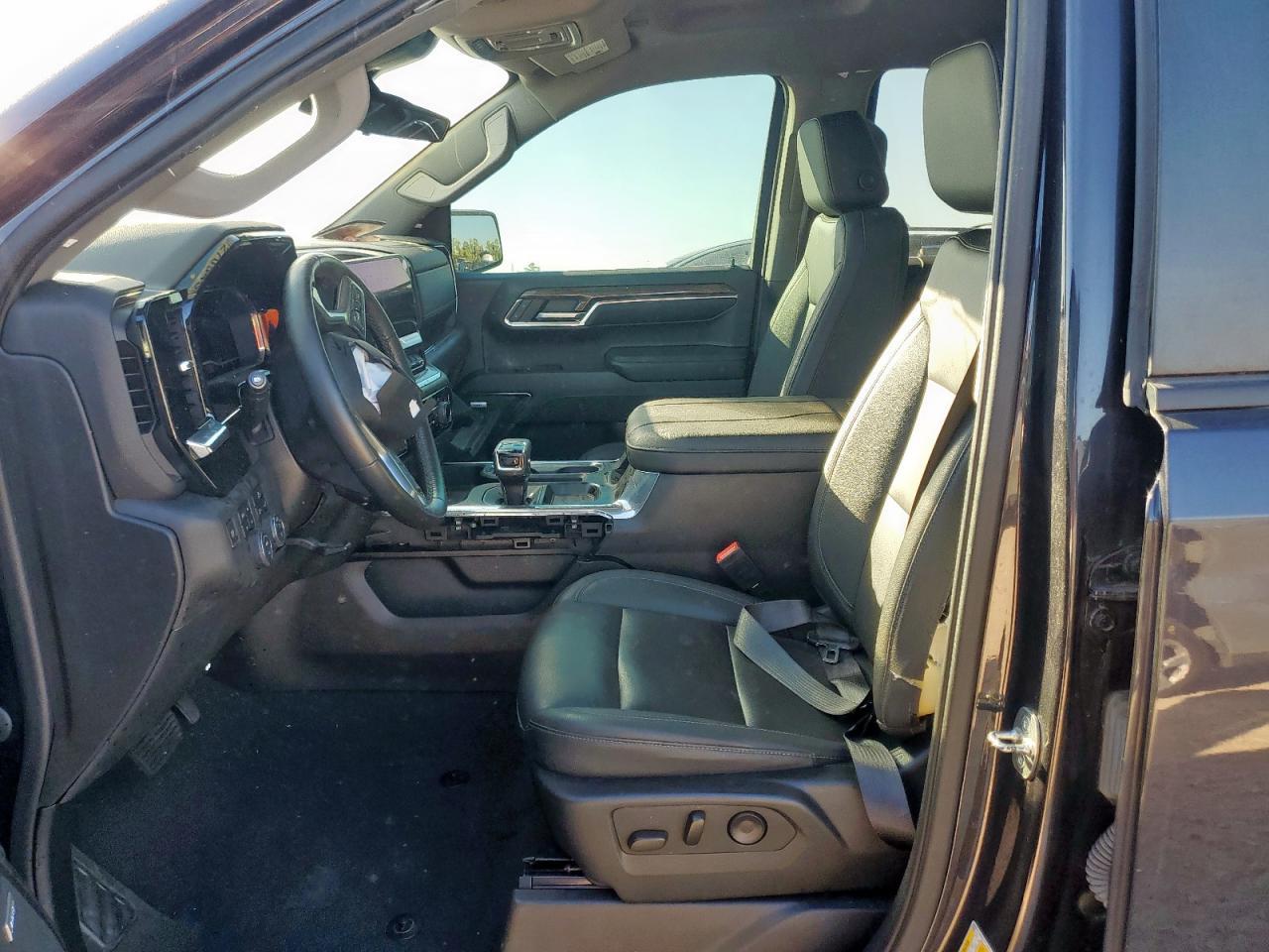 2023 Chevrolet Silverado K1500 Rst - Фото 7