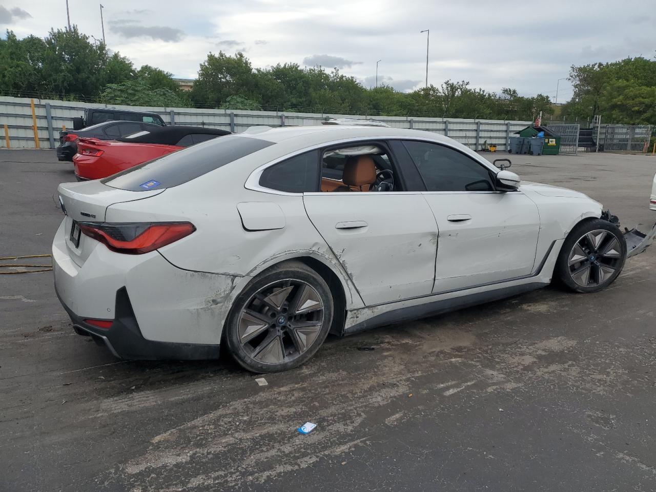 2023 BMW I4 Edrive 40 - Image 3