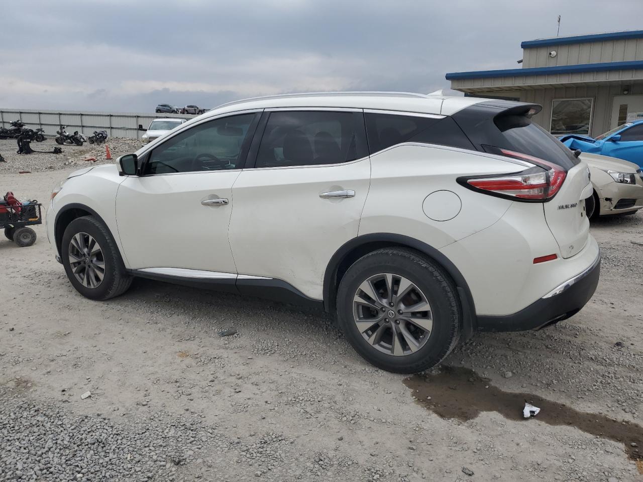 2015 Nissan Murano S - Image 2