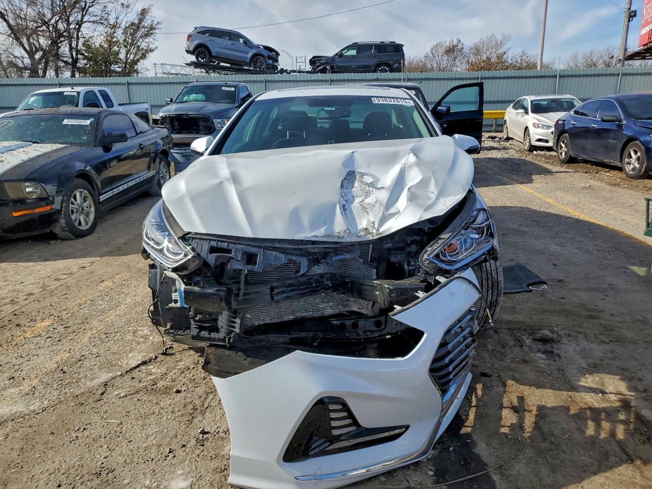 2018 Hyundai Sonata Sport - Image 5