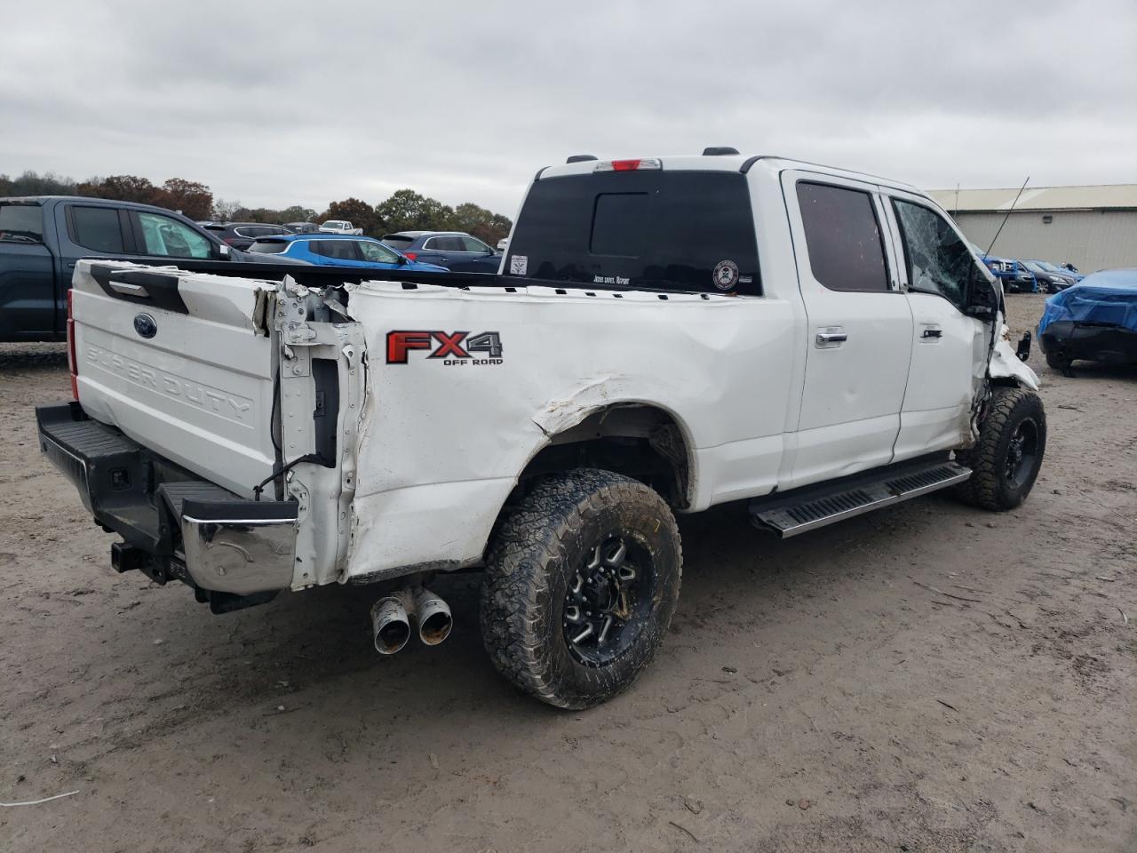 2020 Ford F250 Super Duty - Фото 3