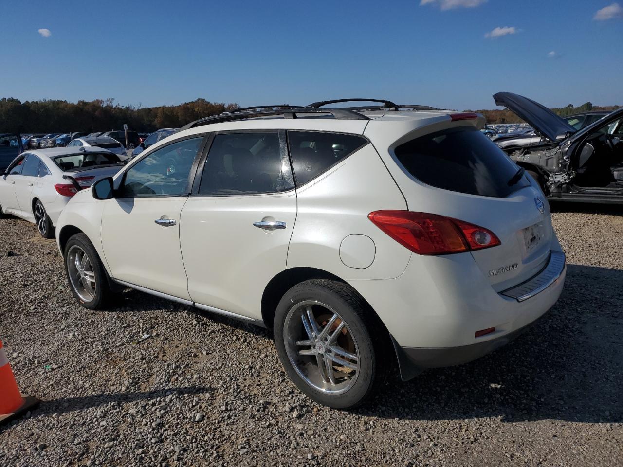 2010 Nissan Murano S - Фото 2