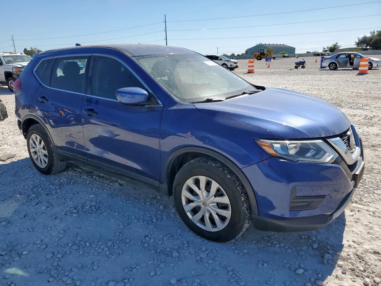2018 Nissan Rogue S - Фото 4
