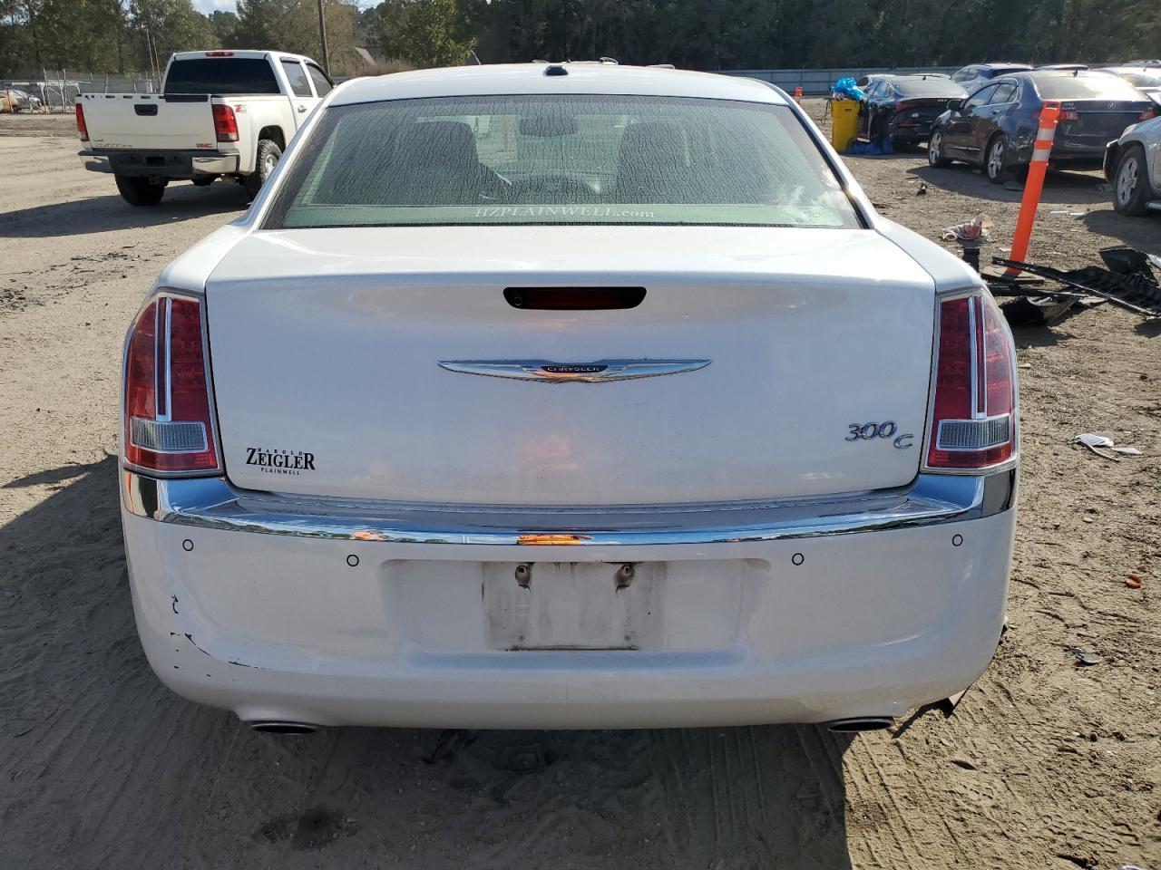 2011 Chrysler 300C - Фото 6