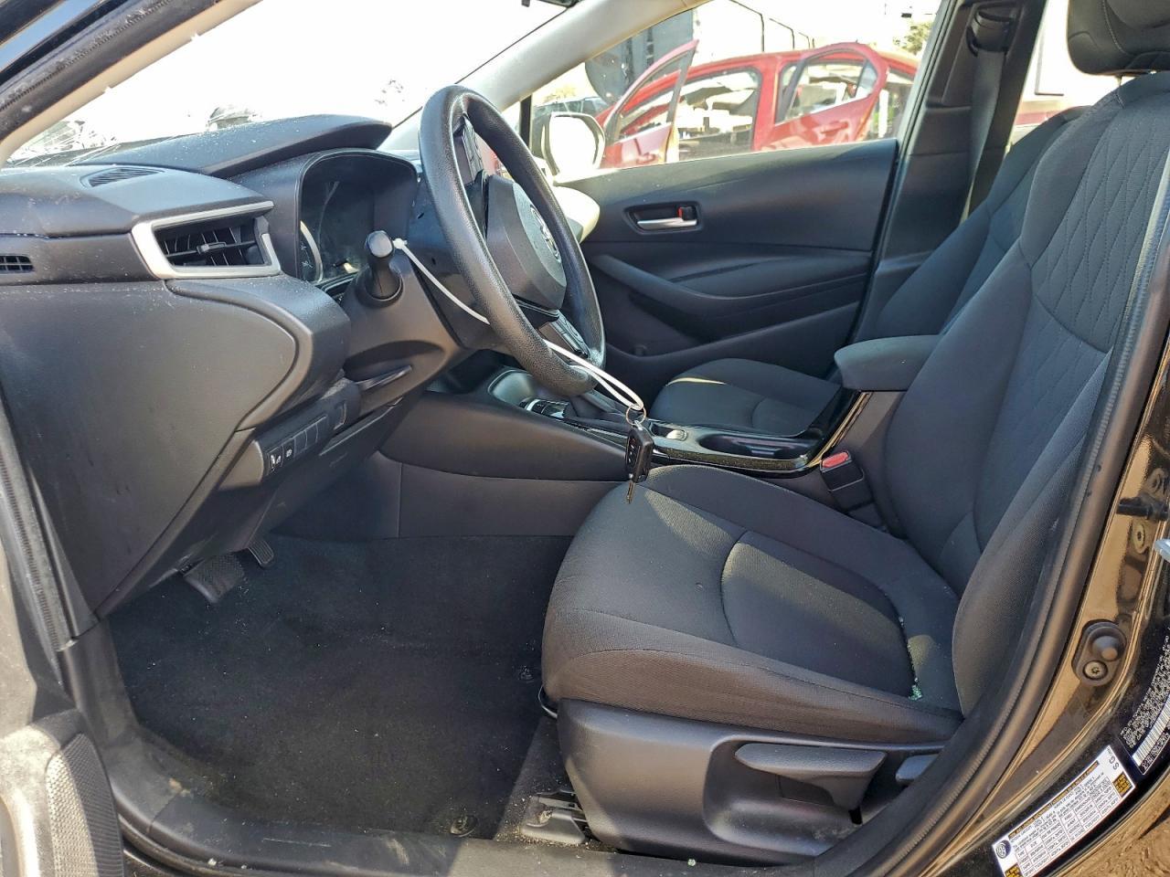 2020 Toyota Corolla Le - Image 7