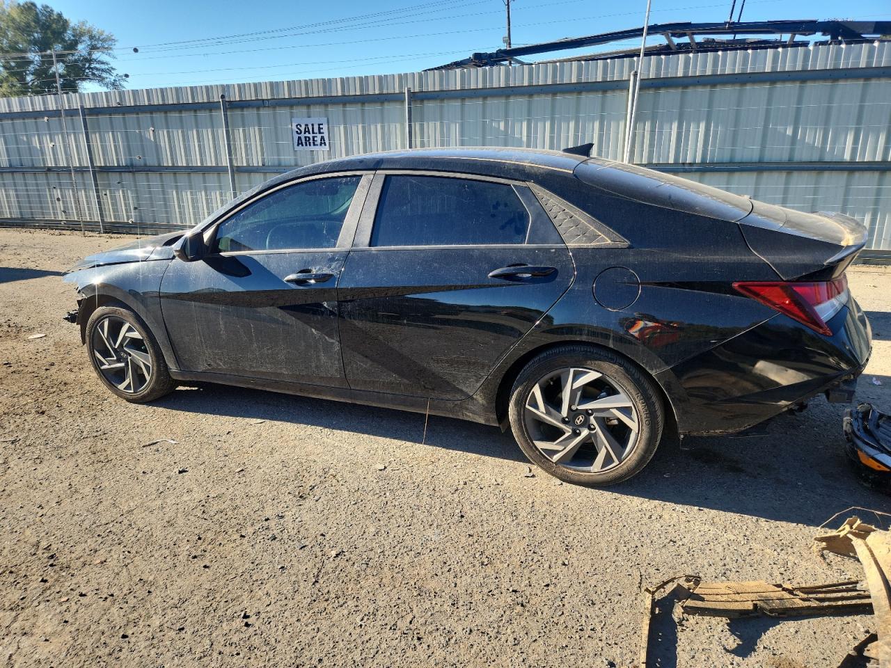 2025 Hyundai Elantra Sel Sport - Image 2