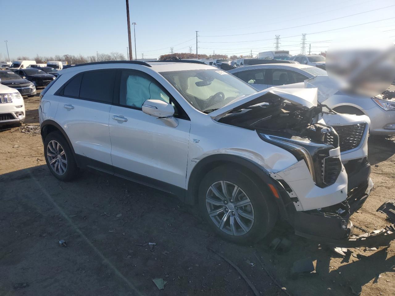 2022 Cadillac Xt4 Sport - Image 4