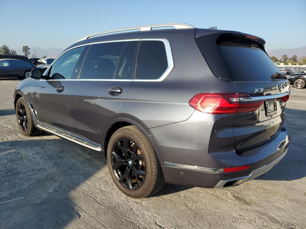 2019 BMW X7 xDrive50I - Image 2