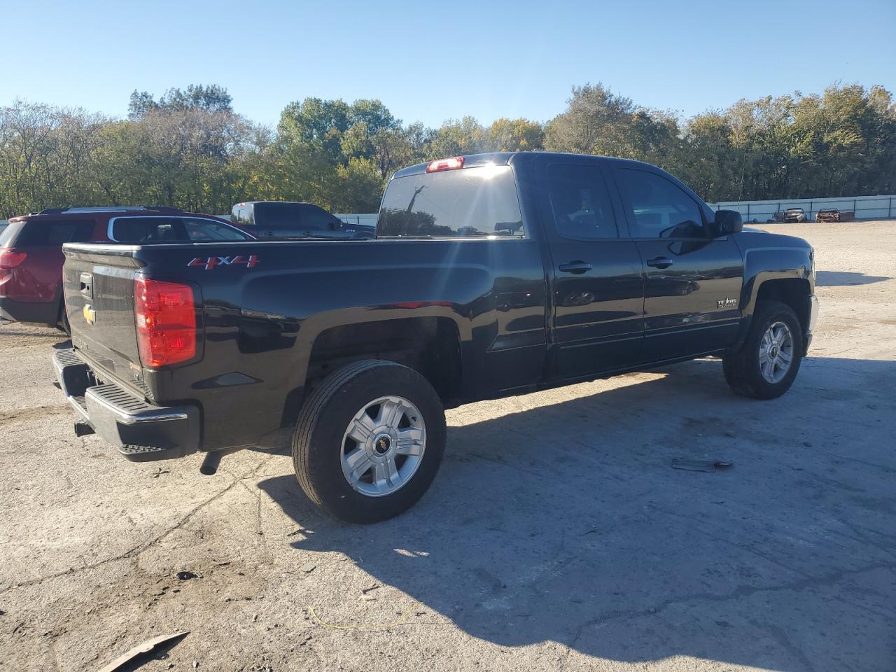 2018 Chevrolet Silverado K1500 Lt - Image 3