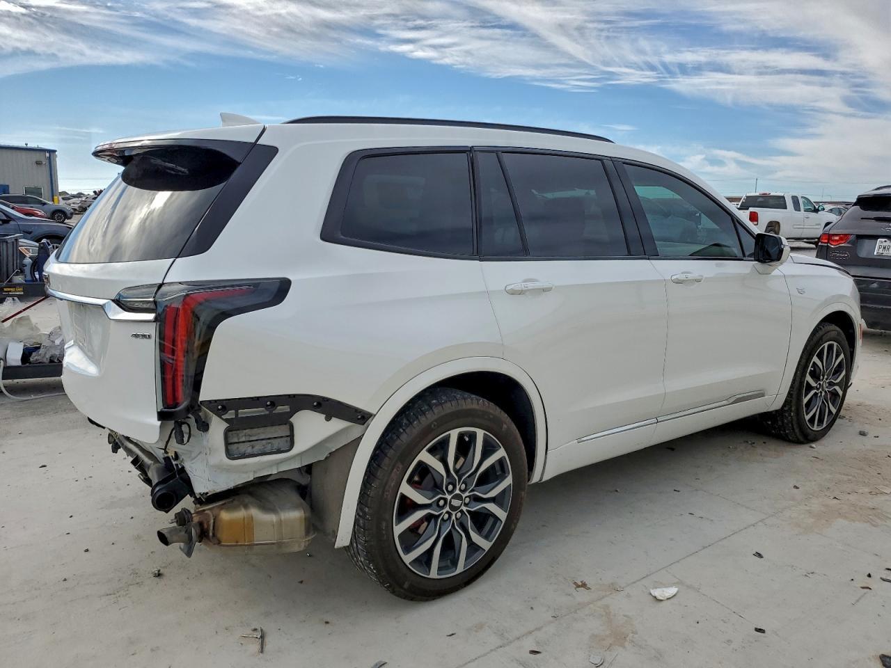 2024 Cadillac Xt6 Sport Platinum - Фото 3
