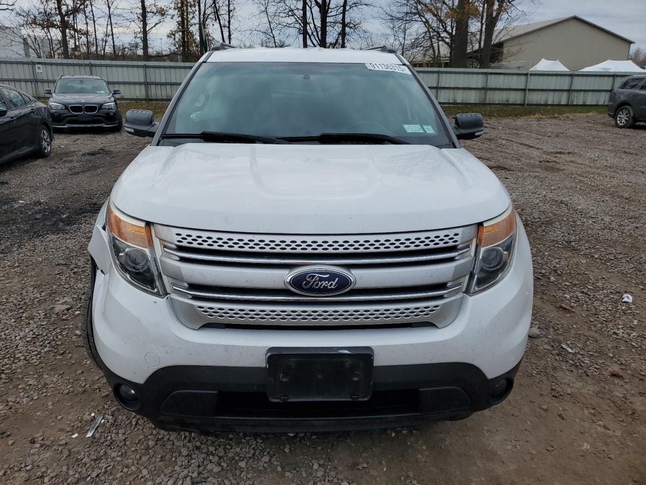 2014 Ford Explorer Xlt - Image 5