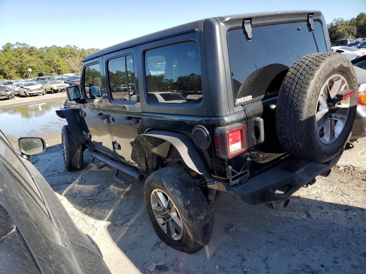2018 Jeep Wrangler Unlimited Sport - Фото 2