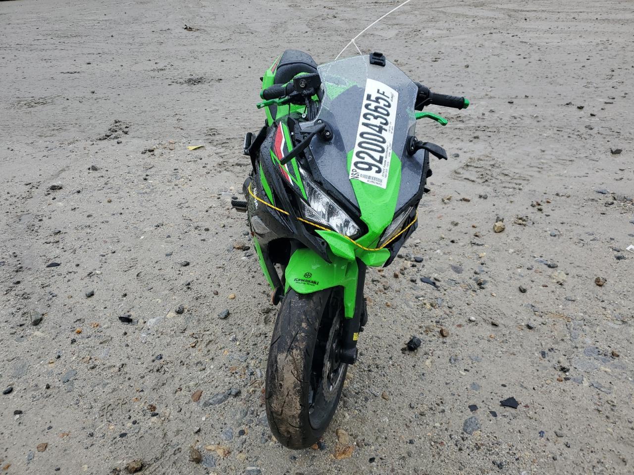 2023 Kawasaki Ex650 P - Фото 2