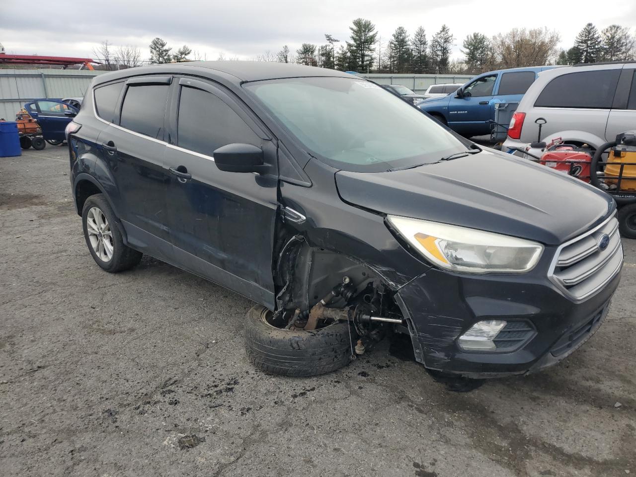 2017 Ford Escape Se - Фото 4