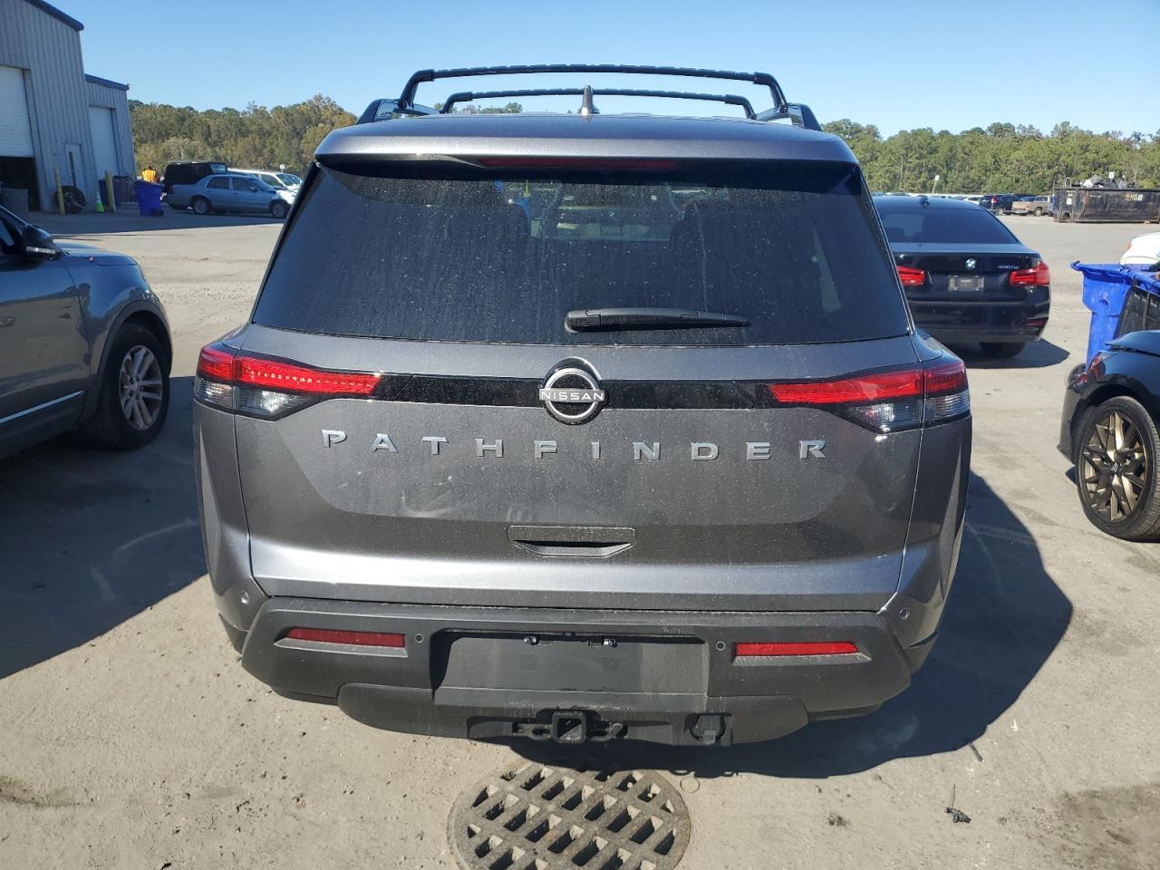 2025 Nissan Pathfinder Sv - Фото 6